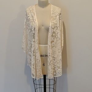 Lace cape